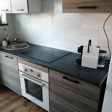 Cosy Arrêt De Tram Saint-louis Grenze Apartamento